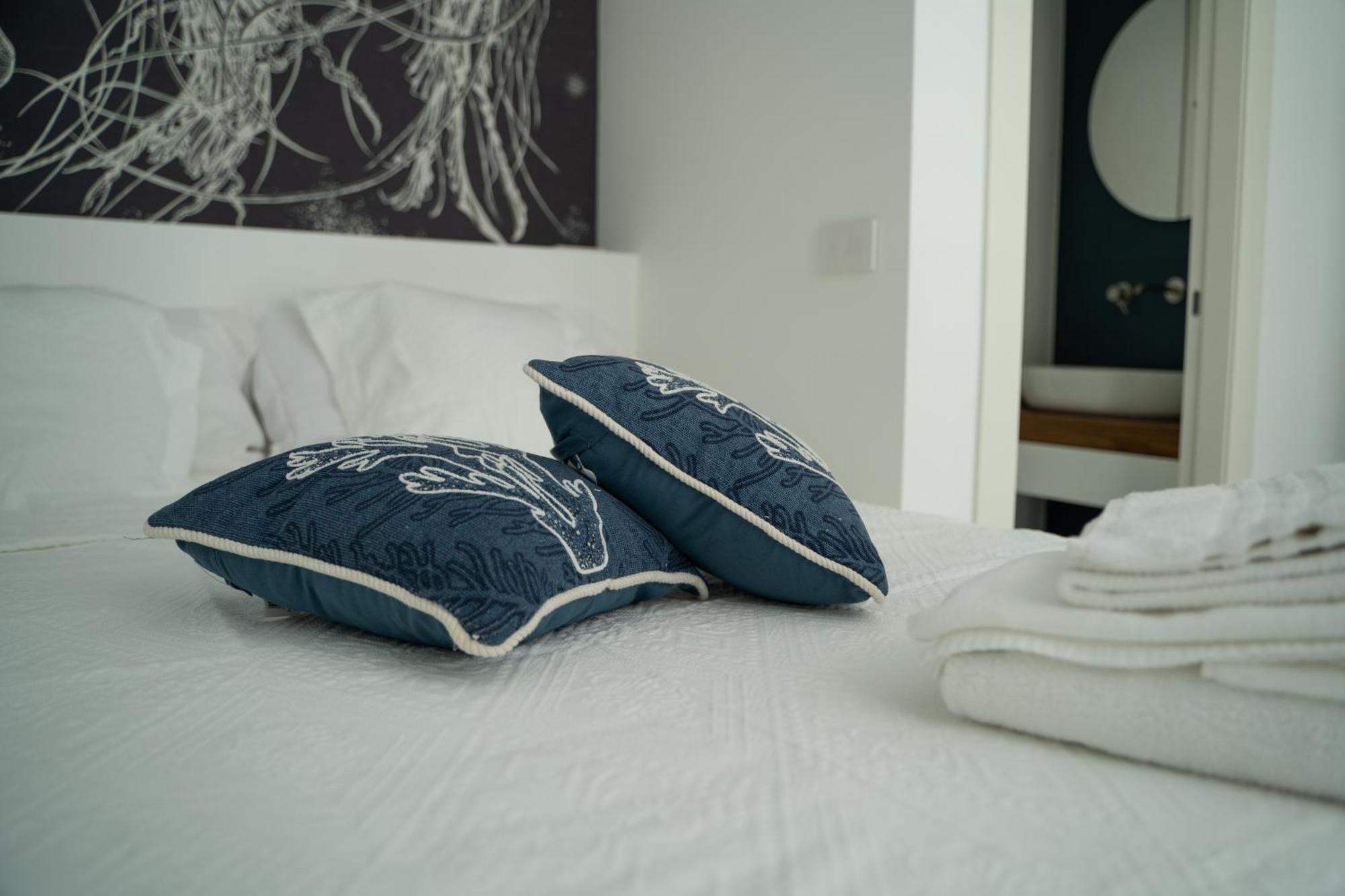 Paquja Aparthotel Quartu Sant'Elena Ngoại thất bức ảnh
