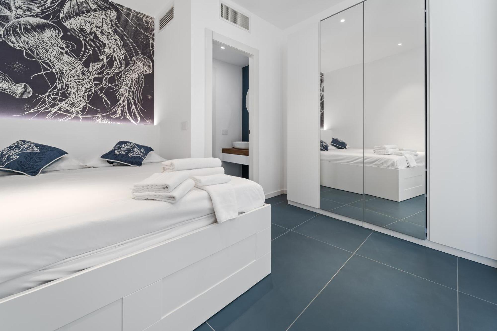 Paquja Aparthotel Quartu Sant'Elena Ngoại thất bức ảnh